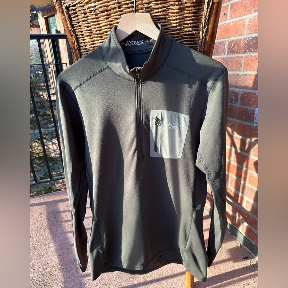 Arc’teryx Rho LT Zip (Olive Green)